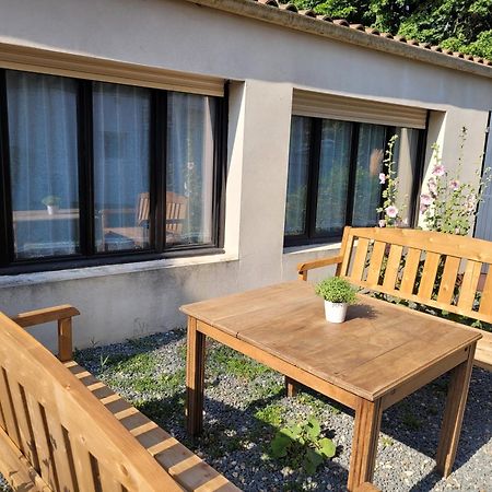 Maison De Ville Au Calme Avec Jardin Et Parking La Rochelle  Buitenkant foto